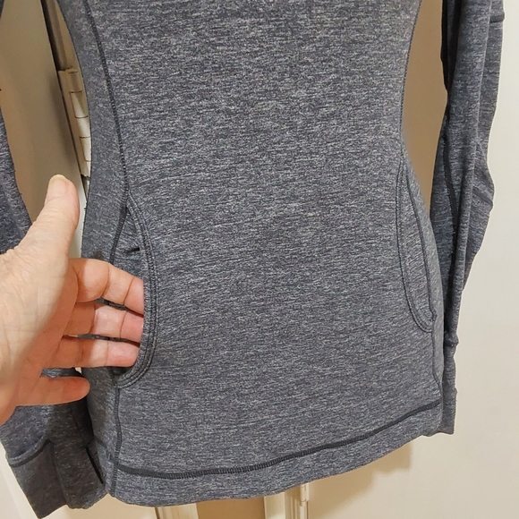 🌺 NEW Lululemon Gray Run Resolution 1/4 Zip Define Shacket/Jacket - Picture 6 of 16